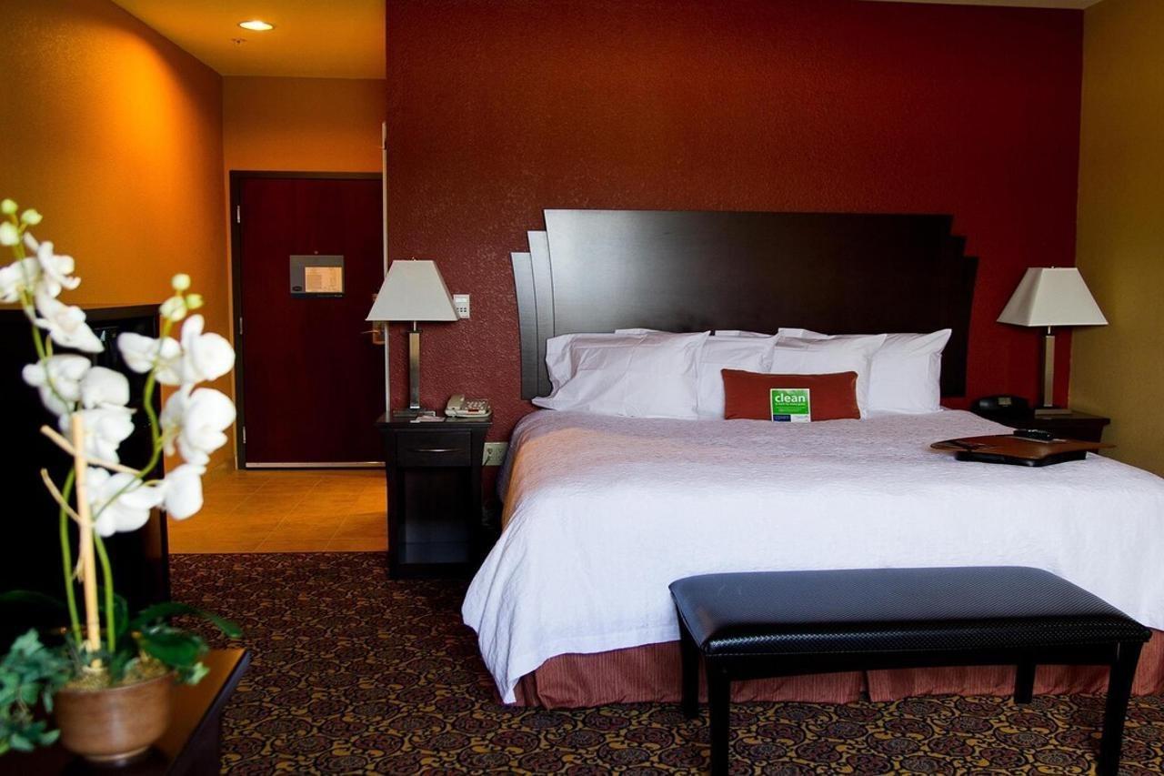 Hampton Inn & Suites Dallas-Desoto Zewnętrze zdjęcie